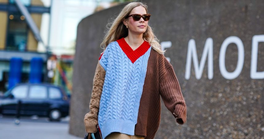 17 Loose Thanksgiving Dresses That Will Arrive in Time — From 