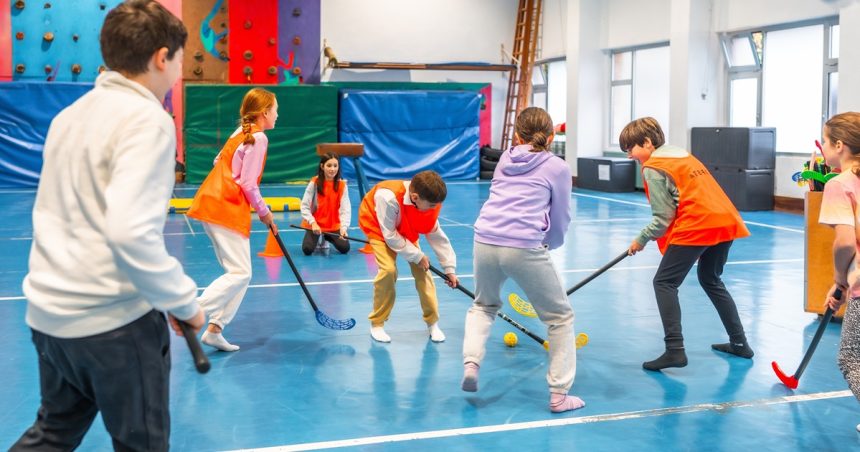 40+ Dynamic PE Games for Middle Schoolers