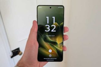 5 Reasons Why the Motorola Edge 70 is the Super-slim Phone To Buy