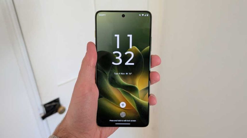 5 Reasons Why the Motorola Edge 70 is the Super-slim Phone To Buy