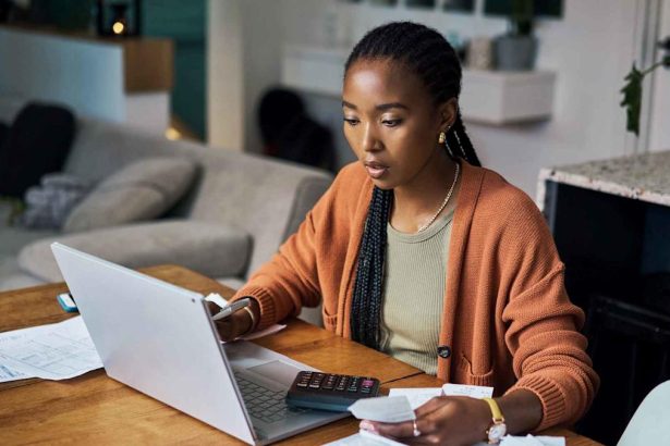 5 Year-End Tax Moves To Slash Your 2025 Taxes Fast