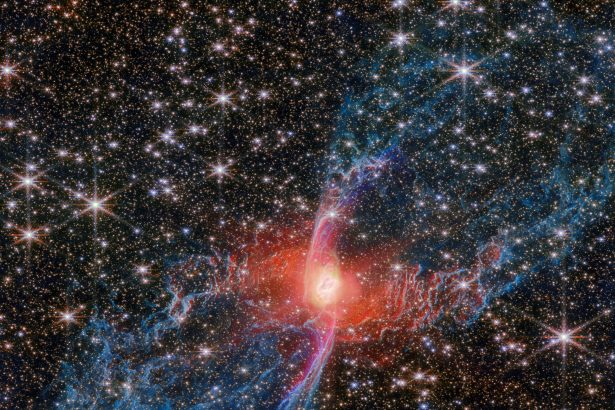 A New Image of the Red Spider Nebula Captures the Radiance of a Dying Star — Colossal