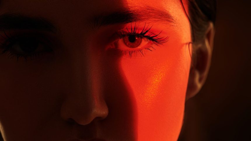 5 Best Omnilux Red Light Therapy Devices, According to Experts