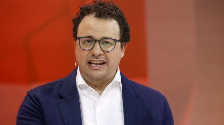 Anthropic announces  billion data center plan