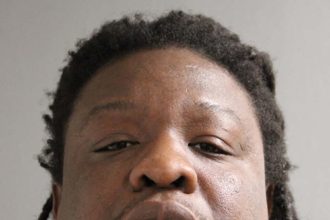 As cops investigated a Rogers Park murder, the killer returned to the scene to claim his forgotten phone: prosecutors