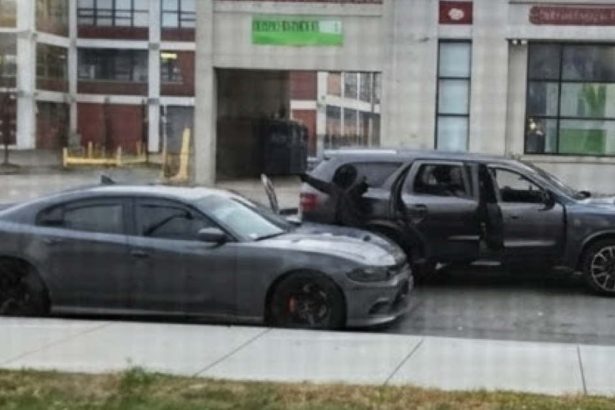 Auto thieves point guns at firefighters outside Avondale firehouse