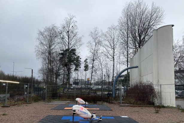 Behind the scenes of drone food delivery in Finland