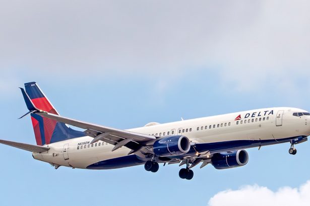 Bomb Threat at New York Airport Forces Passengers Off Delta Flight