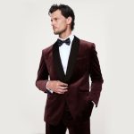 Banana Republic’s Velvet Tuxedo Is Becoming a Wedding Essential
