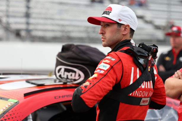 Chase Elliott explains why he can’t run the All-American 400 for Ricky Turner