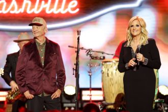 ‘Christmas in Nashville’ NBC Special Sets Lineup, Host Trisha Yearwood