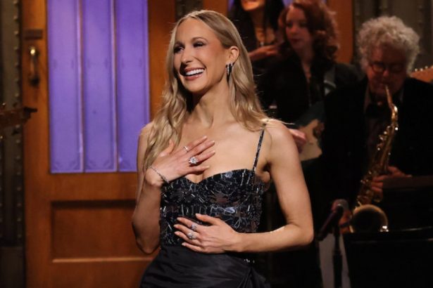 Comedian Nikki Glaser Calls SNL Debut ‘A Dream’ Amid Monologue Backlash