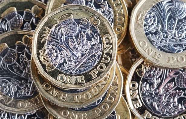 Currency traders bet against sterling ahead of Budget