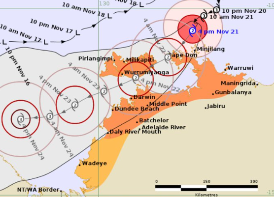Darwin braces for impact as tropical cyclone bears down