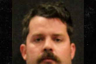 Daughter of Arizona Dad Who Left Toddler to Die Not Surprised by Suicide