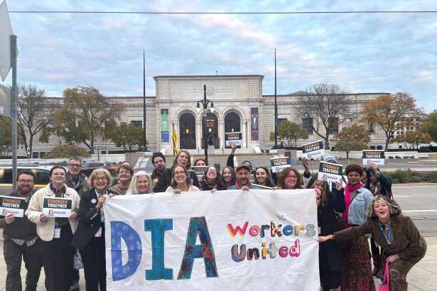 Detroit Institute of Arts Workers Push to Unionize
