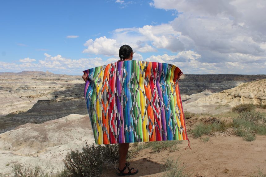 Diné Weaver Venancio Aragón Dyes Wool With Kool-Aid 