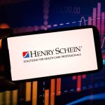 Do Wall Street Analysts Like Henry Schein Stock?