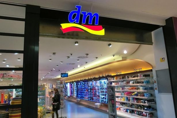 Drugstore chain DM teams up with VusionGroup for digital shelf platform