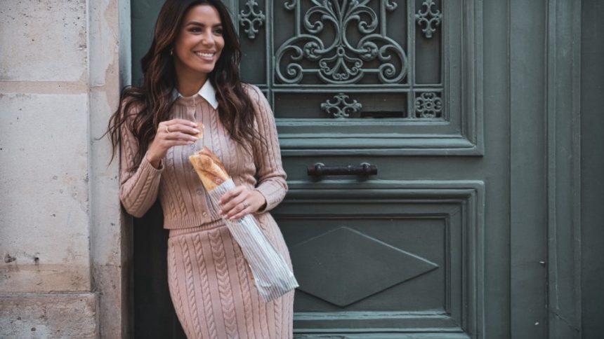 Eva Longoria, NFL Films and Roku Team Up for ‘NFL Hometown Eats’