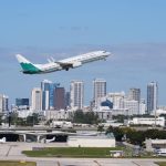 FAA lifts order slashing flights, allowing commercial airlines to resume their regular schedules