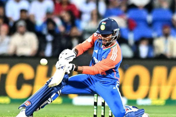 Former stumper picks Team India’s XI for IND vs SA 2025 1st ODI, chooses Tilak Varma over Rishabh Pant