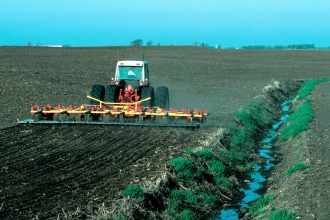 From Fields to Faucets: Fertilizer Overuse Threatens Drinking Water and Health