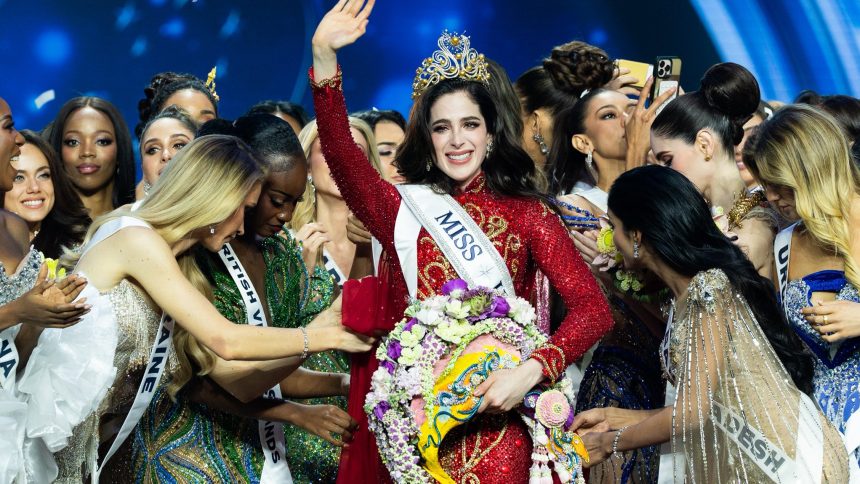 Mexico’s Fatima Bosch Wins the Miss Universe 2025 Crown