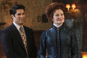 Ghosts’ Asher Grodman Teases Whether Trevor, Hetty Will Get Back Together