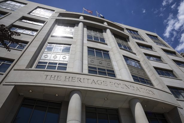 Heritage board member resigns over organization's defense of Tucker Carlson