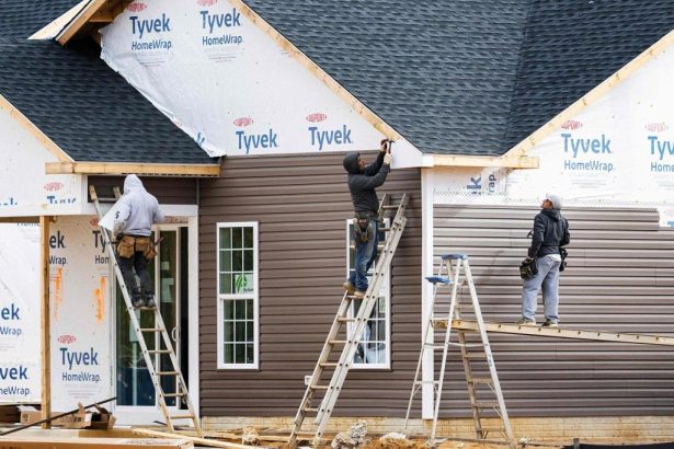Homebuilders bet on 1% mortgage rates to wake up US buyers – JS