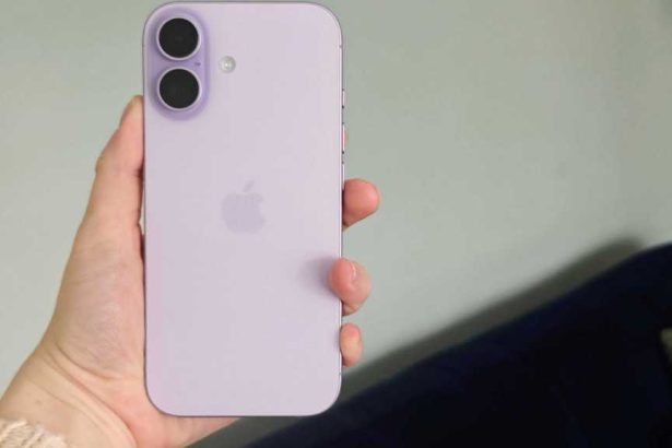 I Switched From Android to iPhone: 3 Ways I Was Wrong About Apple