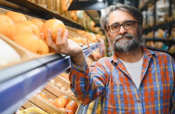 I can retire at 66 with 0,000 in the bank and not a penny more. How do I make it last?