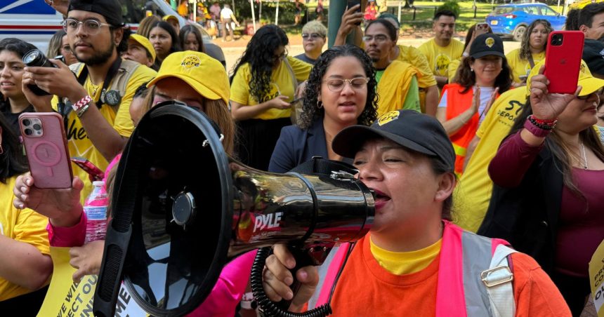 Immigration Authorities Arrest DACA Recipients Despite Deportation Protection