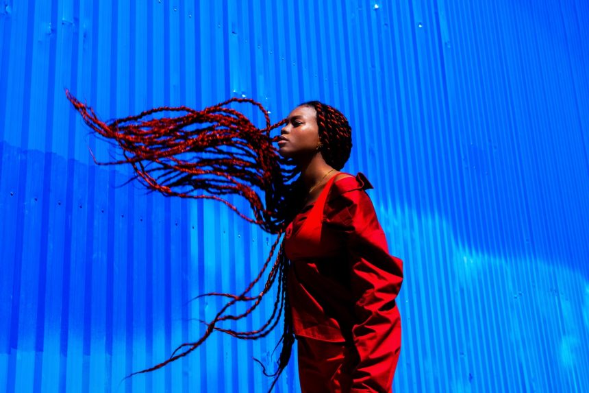 In ‘Of Colour,’ Vibrant Portraits by Yannis Davy Guibinga Illuminate Figures with Saturated Hues — Colossal