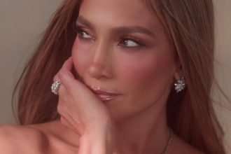 Jennifer Lopez Trolled For ‘Cursing’ Engagement Rings In Brand Deal