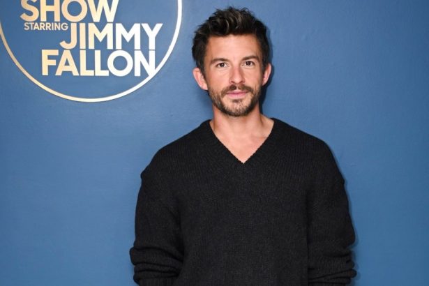 Jonathan Bailey Is Revealed As People’s 2025 Sexiest Man Alive