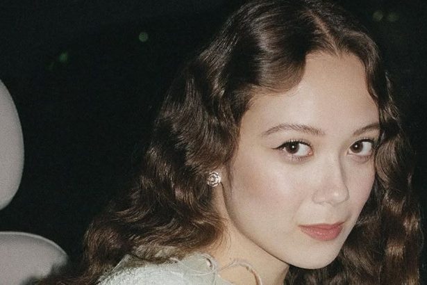 How To Make Eyes Look Bigger, According to Pro Makeup Artists