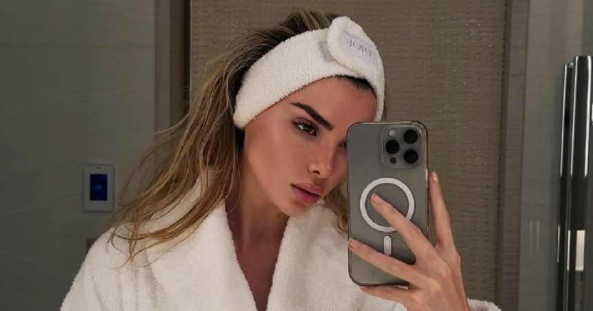 Liv Schmidt Reveals Shocking Trick on Overweight NYC Tourists