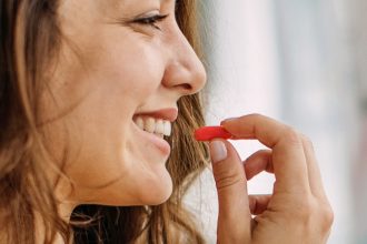 Longevity Supplement ‘Rejuvenates’ Aging Immune Cells in Just 4 Weeks : ScienceAlert