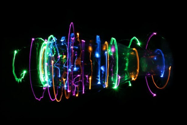 Lumpy ‘caterpillar wormholes’ may connect entangled black holes