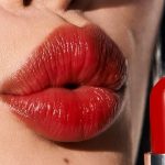 4 French Lipstick Tricks That Embody the Less-Is-More Philosophy