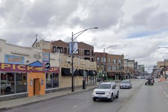 Mass shooter injures four on Clark Street in Wrigleyville