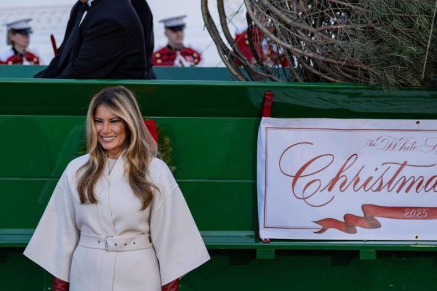 Melania Trump Trolled Over Fleeing White House Christmas Event Quickly