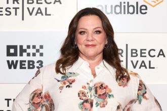 Melissa McCarthy to Host ‘SNL’ in December With Musical Guest Dijon
