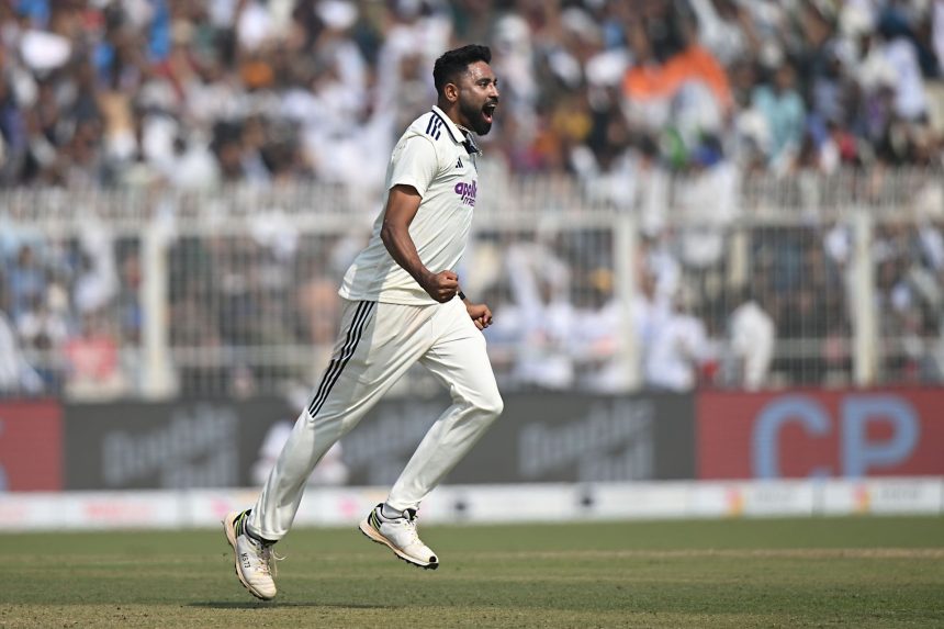 Mohammed Siraj displays full aggression after dismissing Tony de Zorzi for 28 in IND vs SA 2025 2nd Test [Watch]