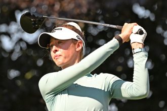 Nelly Korda dons a blue hoodie & leaves a 2-word message amid absence from professional golf