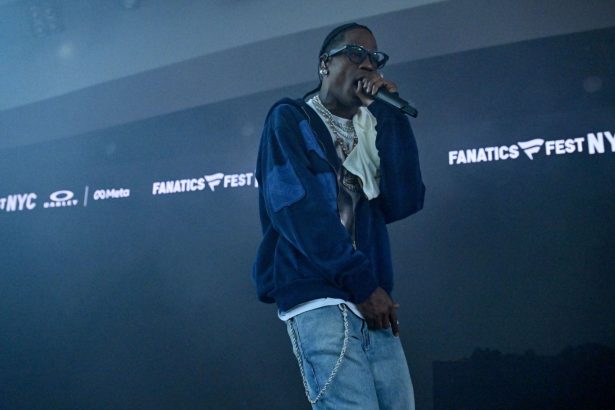 Netizens react as Travis Scott disses Pusha T at his Tokyo show 