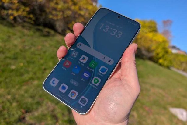 Oppo Reno 15 Specs and Design Revealed