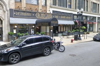 Police question 6 people, including 4 children, in murder of homeless man in the Loop: source